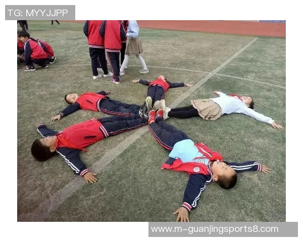 家居足球的乐趣与技巧探索让家庭聚会充满欢笑与激情